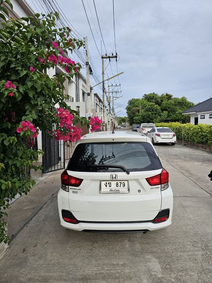 Honda Mobilio 2015 1.5 V Sedan ดีเซล ไม่ติดแก๊ส เกียร์ธรรมดา ขาว รูปที่ 2