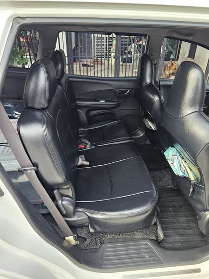 Honda Mobilio 2015 1.5 V Sedan ดีเซล ไม่ติดแก๊ส เกียร์ธรรมดา ขาว รูปที่ 4