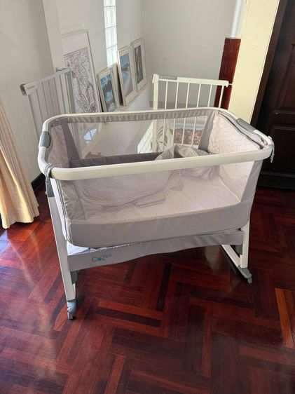 Tutti Bambini Cozee Bedside Crib Rocking Sofa Convert