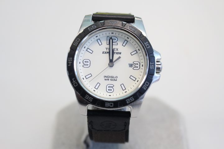 นาฬิกา Timex Expedition Indiglo Wr 50M แท้ มือสอง