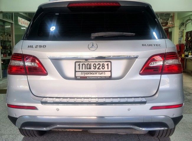 Mercedes-Benz ML-Class 2012 ML250 CDI Utility-car ดีเซล ไม่ติดแก๊ส เกียร์อัตโนมัติ บรอนซ์เงิน รูปที่ 2