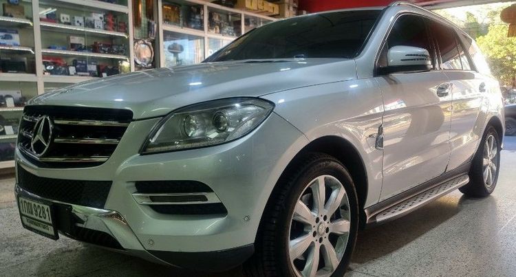 Mercedes-Benz ML-Class 2012 ML250 CDI Utility-car ดีเซล ไม่ติดแก๊ส เกียร์อัตโนมัติ บรอนซ์เงิน รูปที่ 3