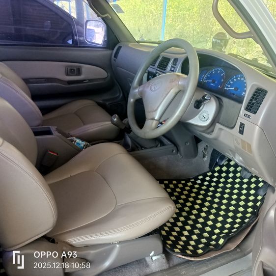 Toyota Hilux Tiger D4D 2003 รุ่นย่อยอื่นๆ Pickup ดีเซล ไม่ติดแก๊ส เกียร์ธรรมดา เทา รูปที่ 3
