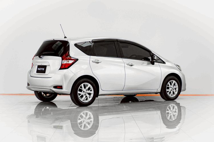 Nissan Note 2017 1.2 V Sedan เบนซิน ไม่ติดแก๊ส เกียร์อัตโนมัติ เทา รูปที่ 4