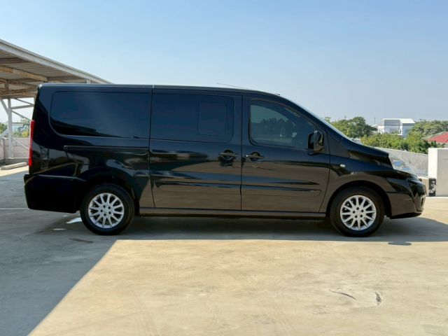 Peugeot Expert 2016 2.0 Utility-car ดีเซล ไม่ติดแก๊ส เกียร์อัตโนมัติ ดำ รูปที่ 4