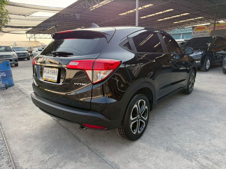 Honda HR-V 2019 1.8 E Sedan เบนซิน ไม่ติดแก๊ส เกียร์อัตโนมัติ ดำ รูปที่ 4