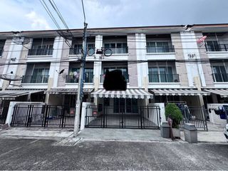 บ้านทาวน์เฮ้าส์ 3ชั้น