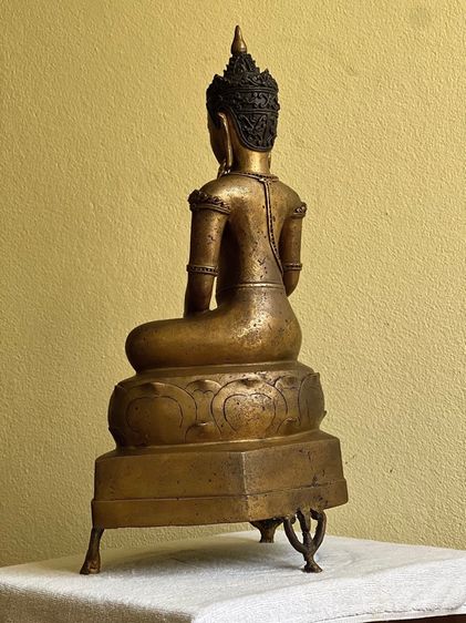 พระบูชาเชียงแสนทรงเครื่อง หน้าตัก 9 นิ้ว สูง 21 นิ้ว เนื้.อสัมฤทธิ์ สวยงามมาก รูปที่ 7