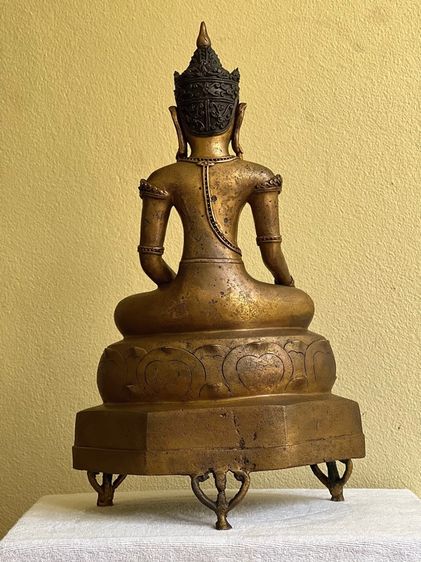 พระบูชาเชียงแสนทรงเครื่อง หน้าตัก 9 นิ้ว สูง 21 นิ้ว เนื้.อสัมฤทธิ์ สวยงามมาก รูปที่ 2