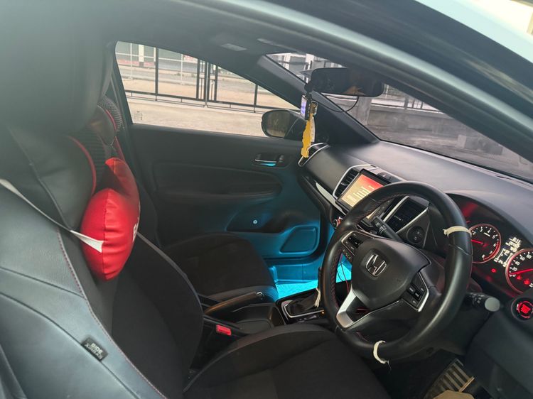 รถ Honda City 1.0 RS สี ดำ