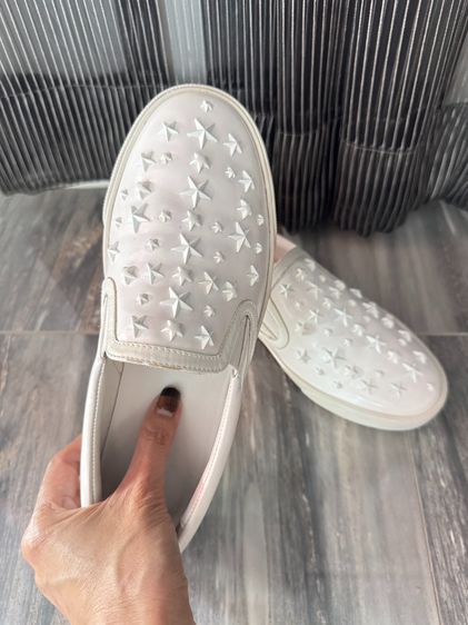 Jimmy Choo Slip-on - รองเท้าแบรนด์เนมมือสอง รูปที่ 2