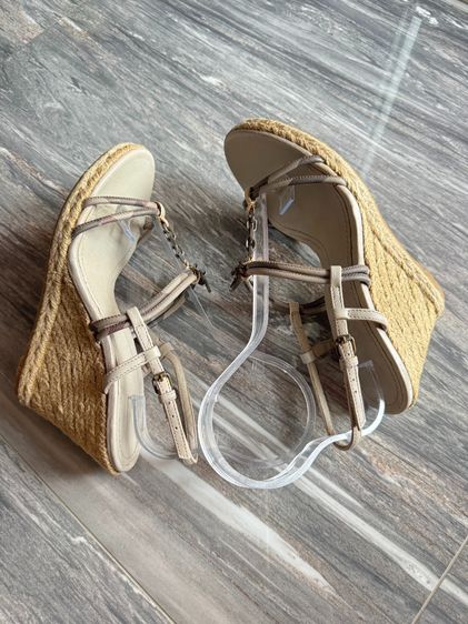 Burberry Wedge Heels - รองเท้าแบรนด์เนมมือสอง รูปที่ 8