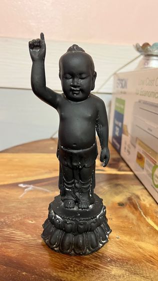 พระพุทธเจ้าน้อย