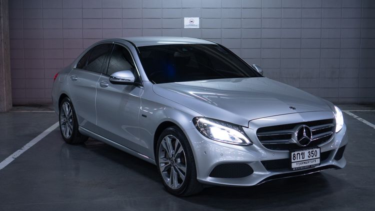รถ Mercedes-Benz C-Class C350 สี บรอนซ์เงิน