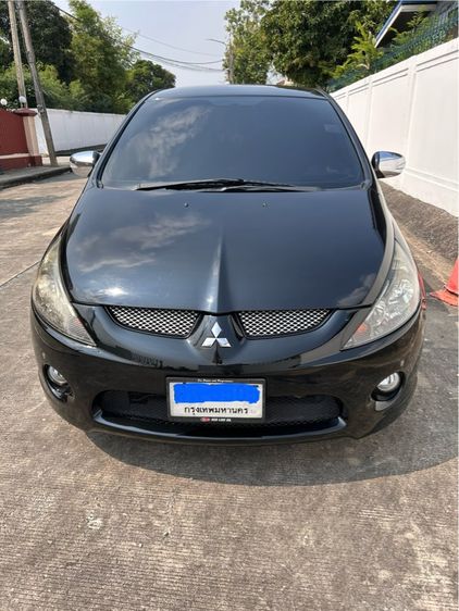 รถ Mitsubishi Space Wagon 2.4 GT สี ดำ