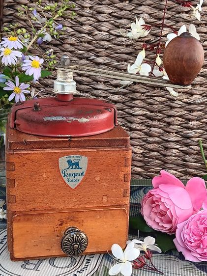 อื่นๆ เครื่องบดกาแฟมือหมุน Peugeot Freres สไตล์วินเทจ ยุค1960 จากฝรั่งเศส