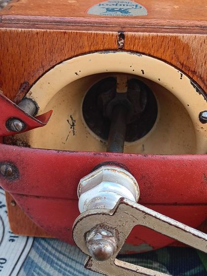 เครื่องบดกาแฟมือหมุน Peugeot Freres สไตล์วินเทจ ยุค1960 จากฝรั่งเศส รูปที่ 10