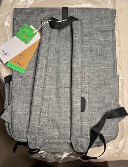 ส่งต่อ กระเป๋าสะพายหลัง Herschel City Backpack มือหนึ่งสภาพใหม่มาก รูปที่ 2