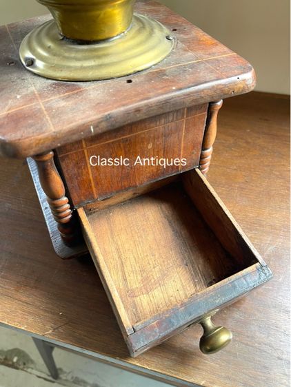 เครื่องบดกาแฟ ตัวใหญ่ เก่าโบราณสะสม รูปที่ 5