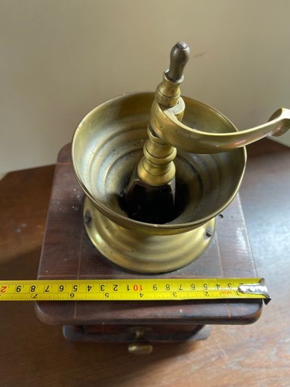 เครื่องบดกาแฟ ตัวใหญ่ เก่าโบราณสะสม รูปที่ 16