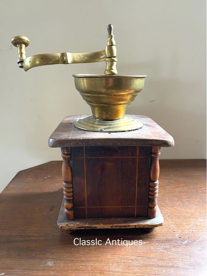 เครื่องบดกาแฟ ตัวใหญ่ เก่าโบราณสะสม รูปที่ 7