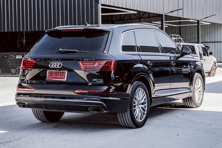 Audi Audi Q7 2018 3.0 TFSI Quattro S Line 4WD Utility-car ดีเซล ไม่ติดแก๊ส เกียร์อัตโนมัติ ดำ รูปที่ 3
