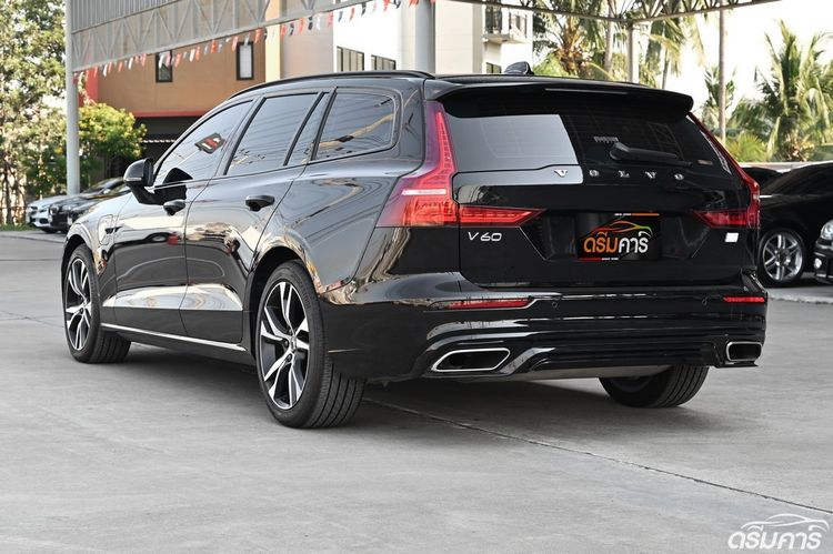 Volvo V60 2022 2.0 T8 Inscription 4WD Sedan ปลั๊กอินไฮบริด (PHEV) ไม่ติดแก๊ส เกียร์อัตโนมัติ ดำ รูปที่ 3