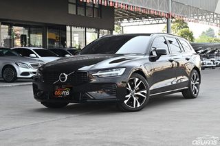 Volvo V60 มือสอง Recharge T8 R-Design 2022 รถบ้านมือเดียวโฉมใหม่แบตใหม่วารันตีศูนย์เหลือยาวถึงปี 2027 (รหัสสินค้า FHIB)