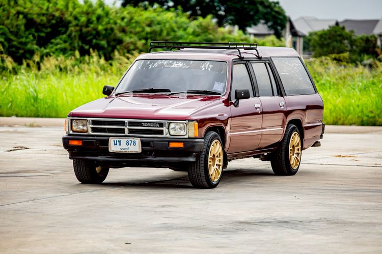 รถ Toyota Hilux Hero รุ่นย่อยอื่นๆ สี แดง