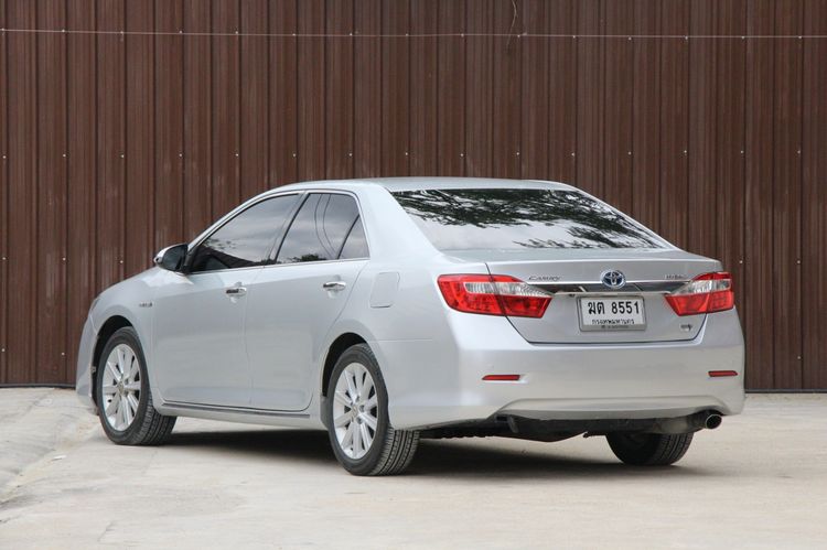 Toyota Camry 2012 2.5 Hybrid Premium Sedan ไฮบริด ไม่ติดแก๊ส เกียร์อัตโนมัติ บรอนซ์เงิน รูปที่ 4