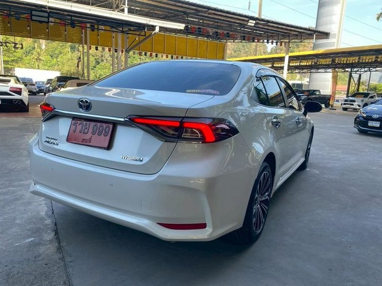 Toyota Altis 2019 1.8 Hybrid High Sedan ไฮบริด ไม่ติดแก๊ส เกียร์อัตโนมัติ ขาว รูปที่ 4