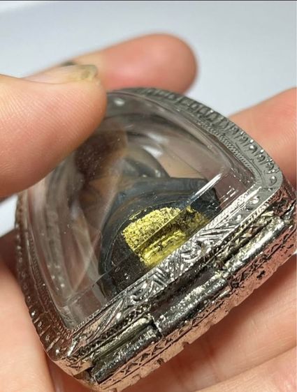 พระกริ่งชินบัญชร อุดผงพรายกุมาร หลวงปู่ทิม อิสริโก วัดละหารไร่ ปี 2516 รูปที่ 3