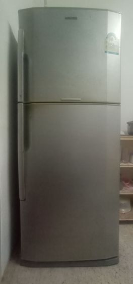 Hitachi 12 คิว, 2 ประตู, no force, inverter