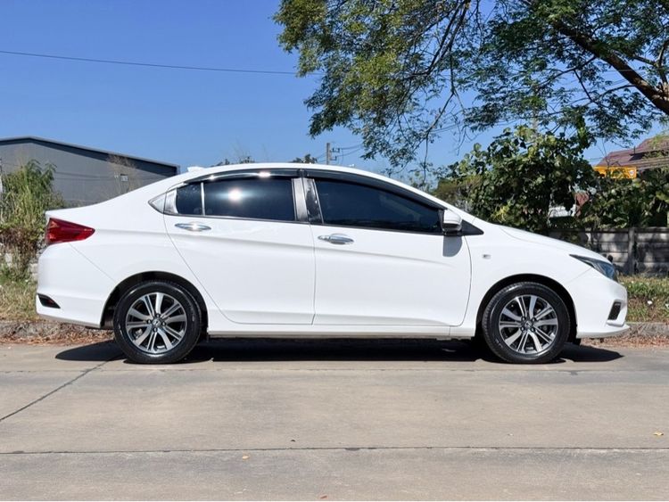 Honda City 2018 1.5 V Plus i-VTEC Sedan เบนซิน เกียร์อัตโนมัติ ขาว รูปที่ 4