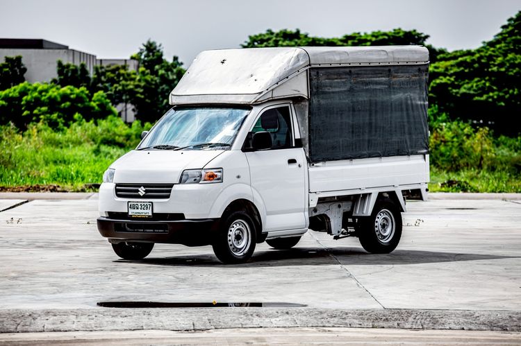 รถ Suzuki Carry 1.6 สี ขาว