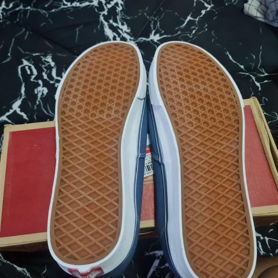 VANS Authentic (Classic) - Navy รองเท้า แวนส์ แท้ มีไซคเดียว เบอร46
มี5 คู่  รูปที่ 3