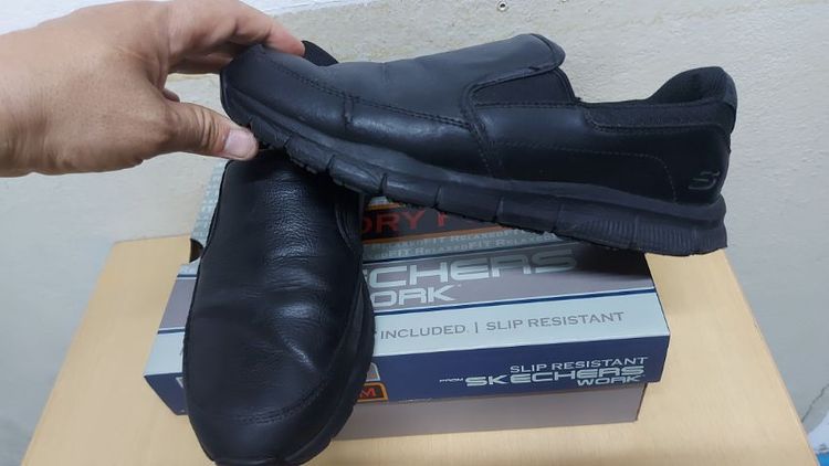 ขายรองเท้ายี่ห้อ skechers รูปที่ 10