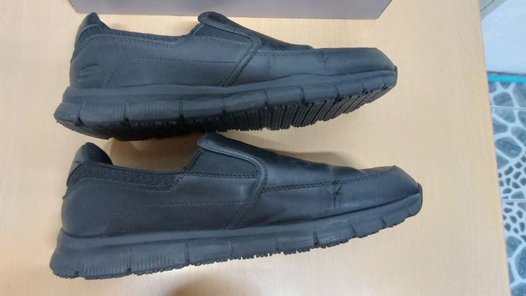 ขายรองเท้ายี่ห้อ skechers รูปที่ 18