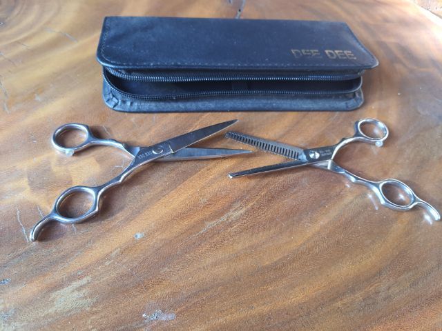 กรรไกร ตัดซอย สีเงิน