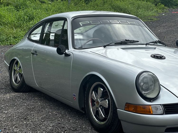 Porsche รุ่นอื่นๆ 1969 รุ่นย่อยอื่นๆ Sedan เบนซิน เกียร์ธรรมดา เทา รูปที่ 3