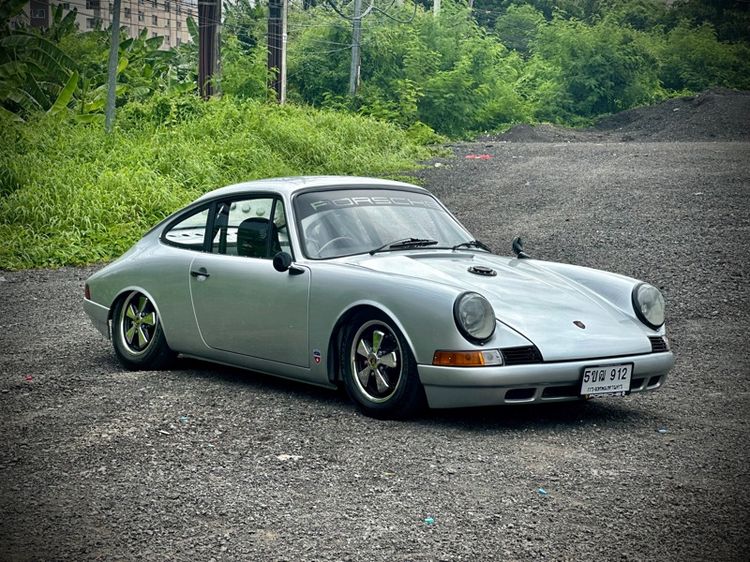 Porsche รุ่นอื่นๆ 1969 รุ่นย่อยอื่นๆ Sedan เบนซิน เกียร์ธรรมดา เทา รูปที่ 2