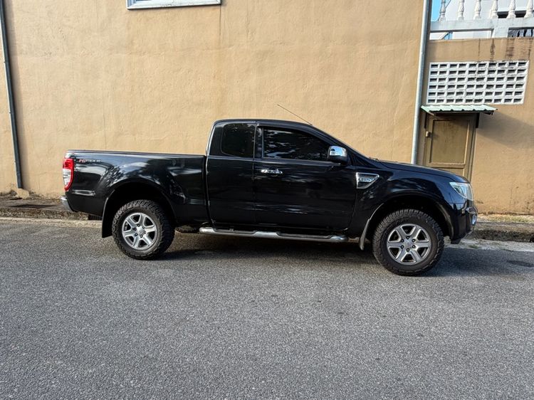 Ford Ranger 2015 2.2 Hi-Rider XLT Pickup ดีเซล ไม่ติดแก๊ส เกียร์ธรรมดา ดำ รูปที่ 3