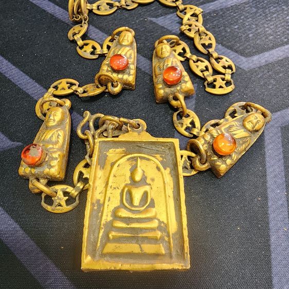 สร้อยคอหลวงปู่ทวด (ห้าองค์) หลังพระสมเด็จ เนื้อชินทอง กรุลําพูน ส่งฟรีทั่วประเทศ รูปที่ 3