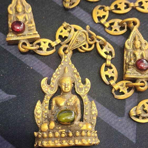 สร้อยคอพระพุทธชินราช (สามองค์) เนื้อชินทอง กรุลําพูน ส่งฟรีทั่วประเทศ รูปที่ 2