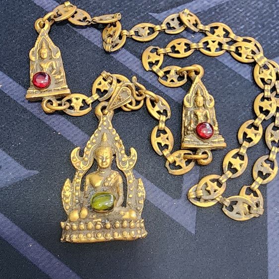 สร้อยคอพระพุทธชินราช (สามองค์) เนื้อชินทอง กรุลําพูน ส่งฟรีทั่วประเทศ