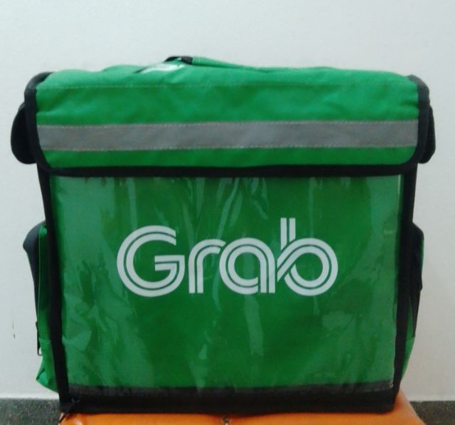 กระเป๋าgrab ใบกลาง