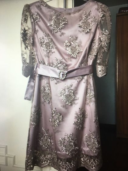 ชุดไปงาน