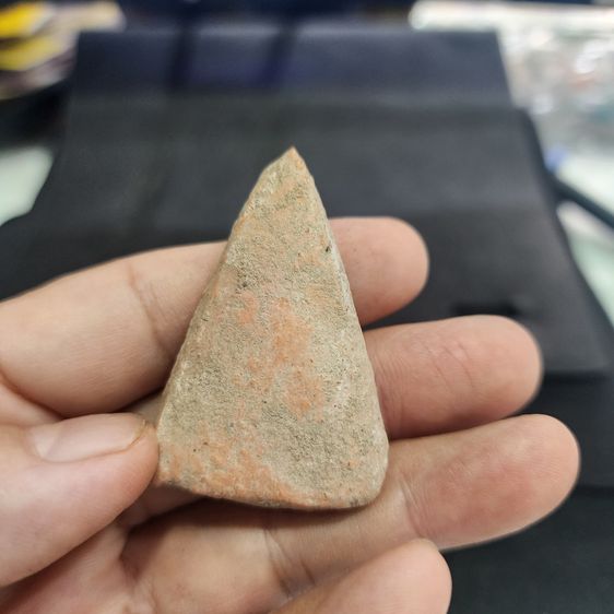 พระพุทธชินราชเนื้อดิน กรุลำพูน รูปที่ 6