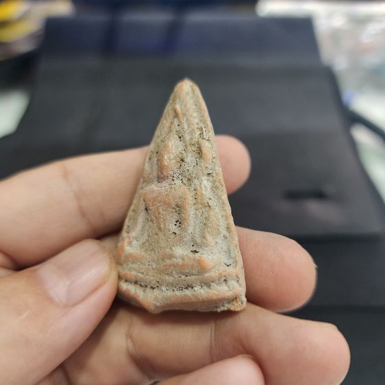 พระพุทธชินราชเนื้อดิน กรุลำพูน รูปที่ 5