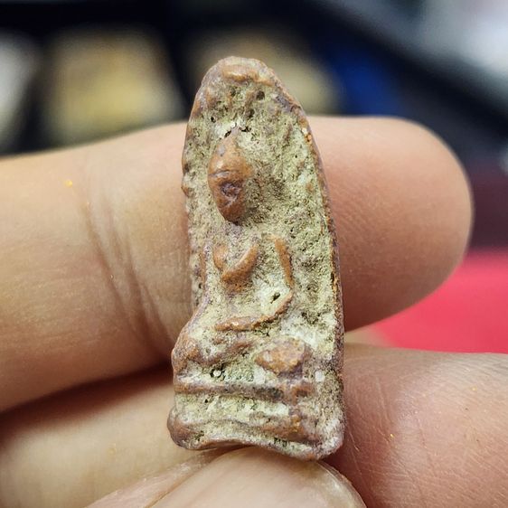 พระรอดเนื้อดิน กรุลำพูน รูปที่ 3